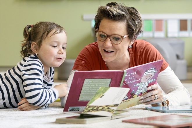 medewerkers-kober-maken voorleesplan-met-boekstart