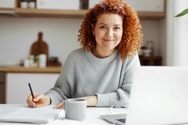 vrouw leren studeren