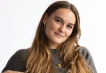 Bedrijfskleding Goed idee of nee? Foto: Willemijn Beekman Modepsycholoog Anke Vermeer: ‘Kleding is nauw verbonden met iemands identiteit'