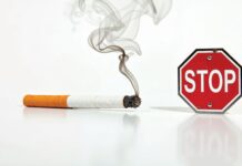 sigaret met bordje Stop daarnaast