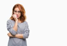 Kinderen die je bijblijven: ‘Daar moet je ’s avonds niet lopen hoor juf’ Jonge vrouw overrompeld