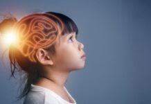 Minder strijd op de groep? Deze hypnosetechnieken kunnen helpen girl brain